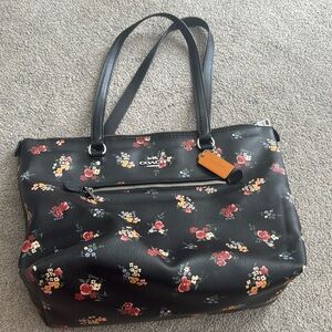 Coach Black Floral Shoulder Bag Purse